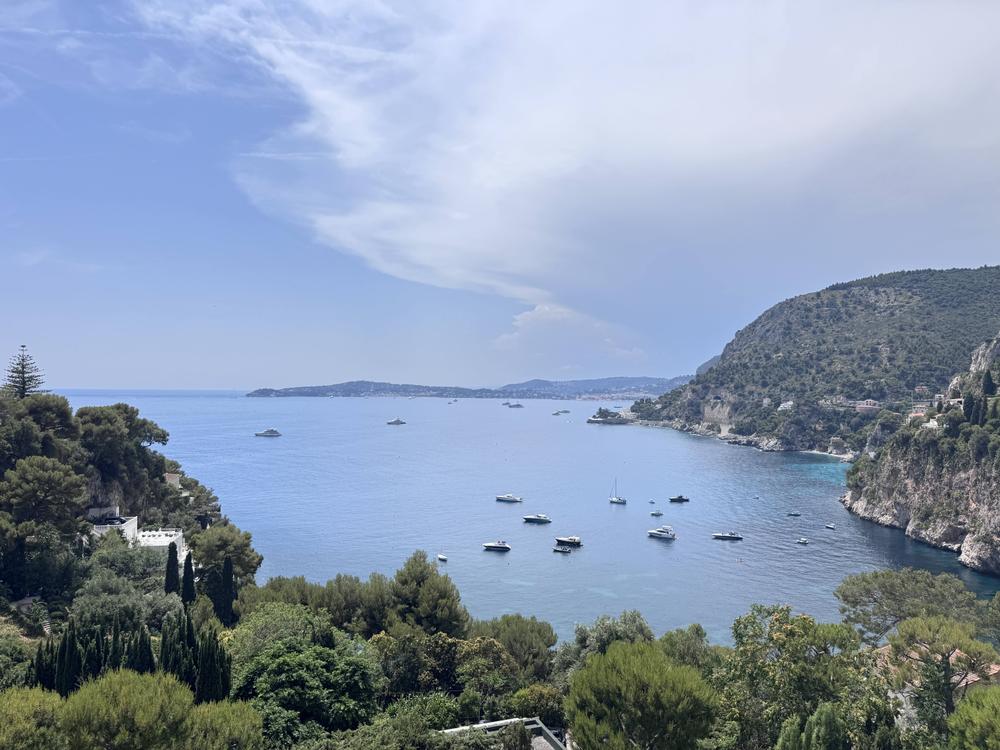 Vue cap d'ail
