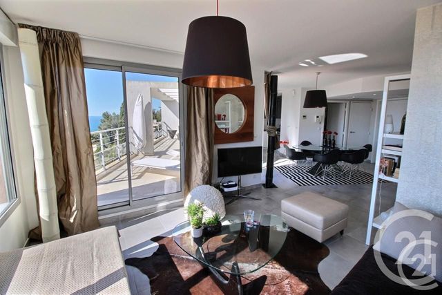 Afficher la photo en grand Appartement F4 à vendre - 4 pièces - 85.72 m2 - CAP D AIL - 06 - PROVENCE-ALPES-COTE-D-AZUR - Century 21 Agence Gastaldy