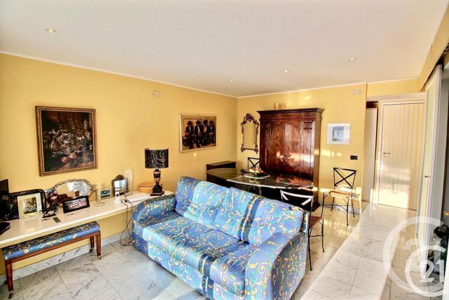 Afficher la photo en grand Appartement à vendre - 3 pièces - 50.0 m2 - CAP D AIL - 06 - PROVENCE-ALPES-COTE-D-AZUR - Century 21 Agence Gastaldy