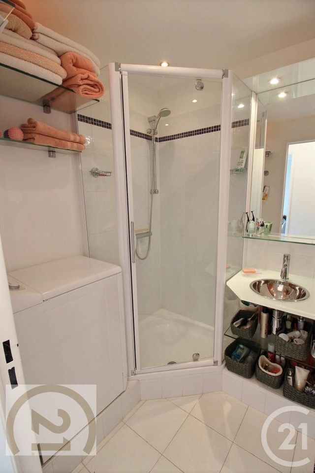 Afficher la photo en grand Appartement F2 à vendre - 2 pièces - 34.81 m2 - CAP D AIL - 06 - PROVENCE-ALPES-COTE-D-AZUR - Century 21 Agence Gastaldy