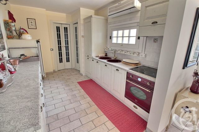 Afficher la photo en grand Appartement F3 à louer - 3 pièces - 54.0 m2 - CAP D AIL - 06 - PROVENCE-ALPES-COTE-D-AZUR - Century 21 Agence Gastaldy