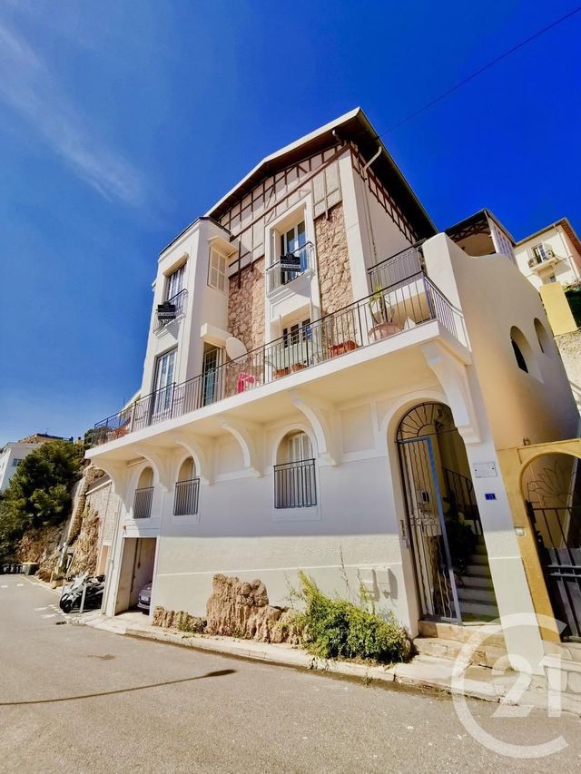 Afficher la photo en grand Appartement F5 à vendre - 4 pièces - 127.36 m2 - BEAUSOLEIL - 06 - PROVENCE-ALPES-COTE-D-AZUR - Century 21 Agence Gastaldy