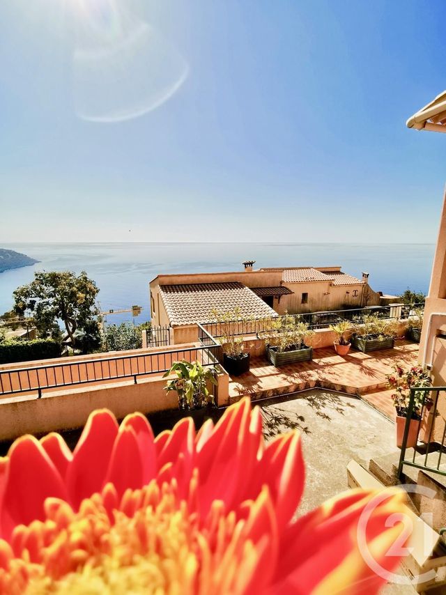 Afficher la photo en grand Appartement F5 à vendre - 5 pièces - 123.0 m2 - ROQUEBRUNE CAP MARTIN - 06 - PROVENCE-ALPES-COTE-D-AZUR - Century 21 Agence Gastaldy