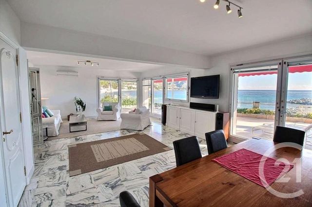 Afficher la photo en grand Appartement F3 à vendre - 3 pièces - 118.64 m2 - EZE - 06 - PROVENCE-ALPES-COTE-D-AZUR - Century 21 Agence Gastaldy