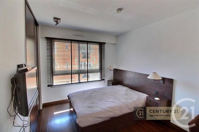 Afficher la photo en grand Appartement F3 à vendre - 3 pièces - 86.0 m2 - BEAUSOLEIL - 06 - PROVENCE-ALPES-COTE-D-AZUR - Century 21 Agence Gastaldy