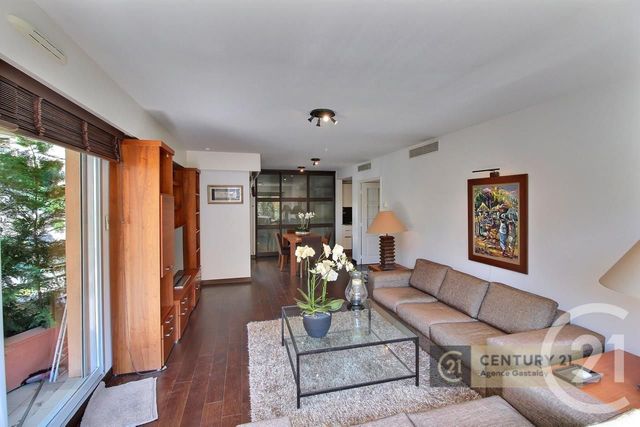 Afficher la photo en grand Appartement F3 à vendre - 3 pièces - 86.0 m2 - BEAUSOLEIL - 06 - PROVENCE-ALPES-COTE-D-AZUR - Century 21 Agence Gastaldy