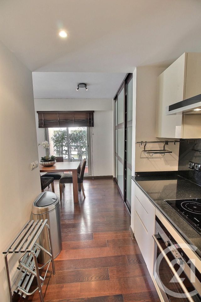 Afficher la photo en grand Appartement F3 à vendre - 3 pièces - 86.0 m2 - BEAUSOLEIL - 06 - PROVENCE-ALPES-COTE-D-AZUR - Century 21 Agence Gastaldy
