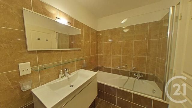 Afficher la photo en grand Appartement F3 à vendre - 3 pièces - 86.0 m2 - BEAUSOLEIL - 06 - PROVENCE-ALPES-COTE-D-AZUR - Century 21 Agence Gastaldy