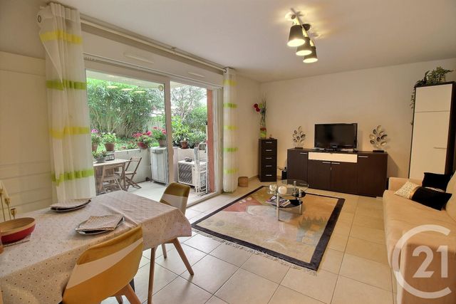 Appartement F2 à vendre ROQUEBRUNE CAP MARTIN