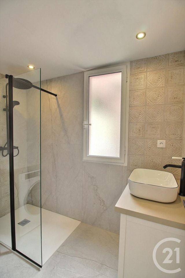 Appartement F3 à vendre - 4 pièces - 69.0 m2 - CAP D AIL - 06 - PROVENCE-ALPES-COTE-D-AZUR - Century 21 Agence Gastaldy