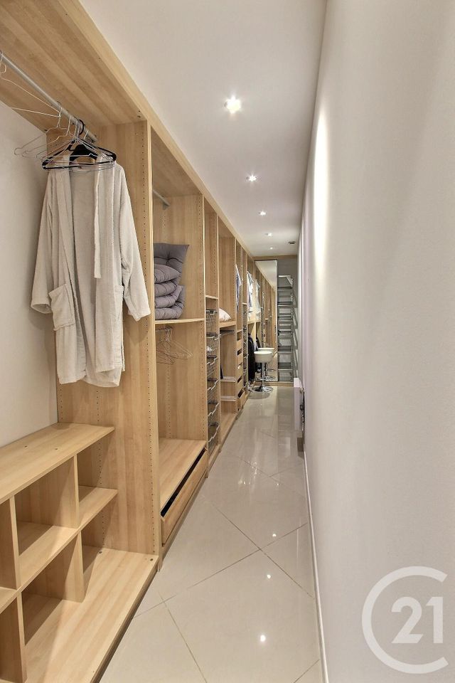 Appartement T3 à vendre - 3 pièces - 114.28 m2 - ROQUEBRUNE CAP MARTIN - 06 - PROVENCE-ALPES-COTE-D-AZUR - Century 21 Agence Gastaldy