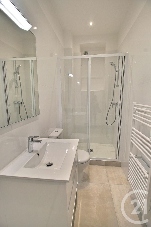 Appartement F3 à louer - 3 pièces - 47.65 m2 - BEAUSOLEIL - 06 - PROVENCE-ALPES-COTE-D-AZUR - Century 21 Agence Gastaldy
