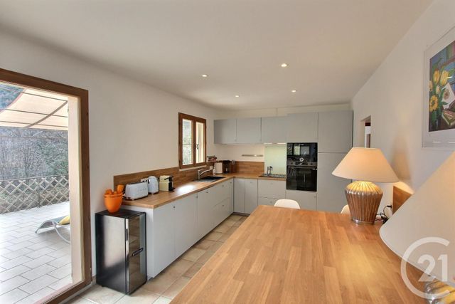 maison à louer - 5 pièces - 180.0 m2 - ROQUEBRUNE CAP MARTIN - 06 - PROVENCE-ALPES-COTE-D-AZUR - Century 21 Agence Gastaldy