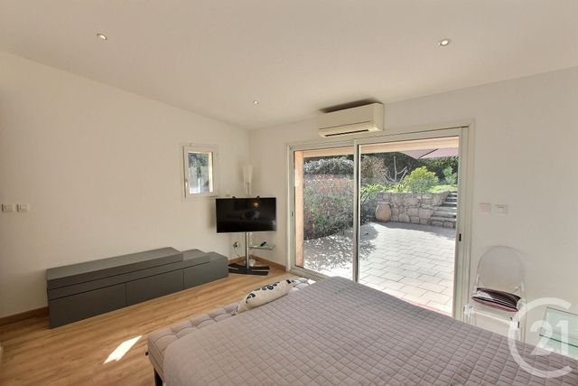 maison à louer - 5 pièces - 180.0 m2 - ROQUEBRUNE CAP MARTIN - 06 - PROVENCE-ALPES-COTE-D-AZUR - Century 21 Agence Gastaldy