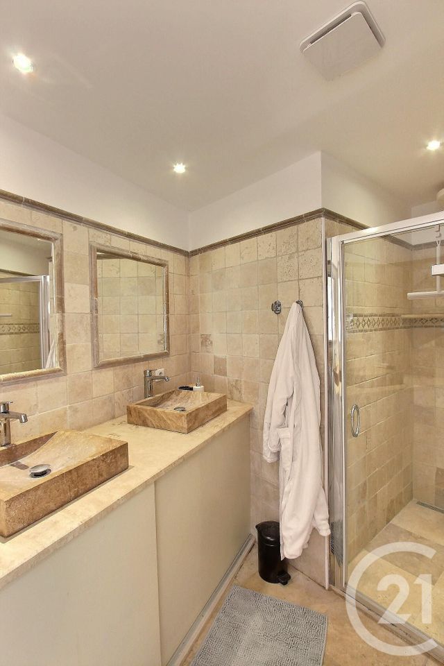 maison à louer - 5 pièces - 180.0 m2 - ROQUEBRUNE CAP MARTIN - 06 - PROVENCE-ALPES-COTE-D-AZUR - Century 21 Agence Gastaldy