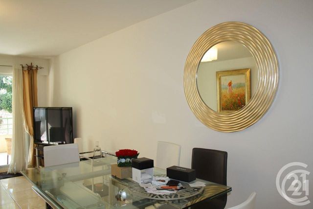 Afficher la photo en grand Appartement F3 à vendre - 3 pièces - 91.0 m2 - BEAUSOLEIL - 06 - PROVENCE-ALPES-COTE-D-AZUR - Century 21 Agence Gastaldy