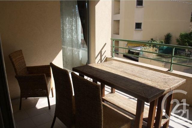Afficher la photo en grand Appartement F3 à vendre - 3 pièces - 91.0 m2 - BEAUSOLEIL - 06 - PROVENCE-ALPES-COTE-D-AZUR - Century 21 Agence Gastaldy