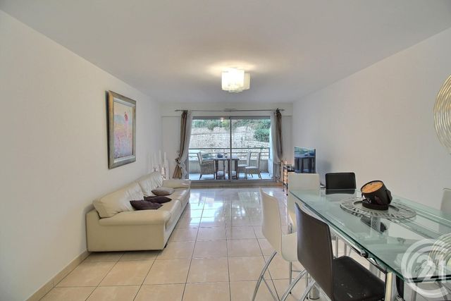 Afficher la photo en grand Appartement F3 à vendre - 3 pièces - 91.0 m2 - BEAUSOLEIL - 06 - PROVENCE-ALPES-COTE-D-AZUR - Century 21 Agence Gastaldy