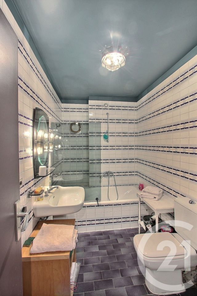 Appartement F3 à vendre - 3 pièces - 107.0 m2 - ROQUEBRUNE CAP MARTIN - 06 - PROVENCE-ALPES-COTE-D-AZUR - Century 21 Agence Gastaldy