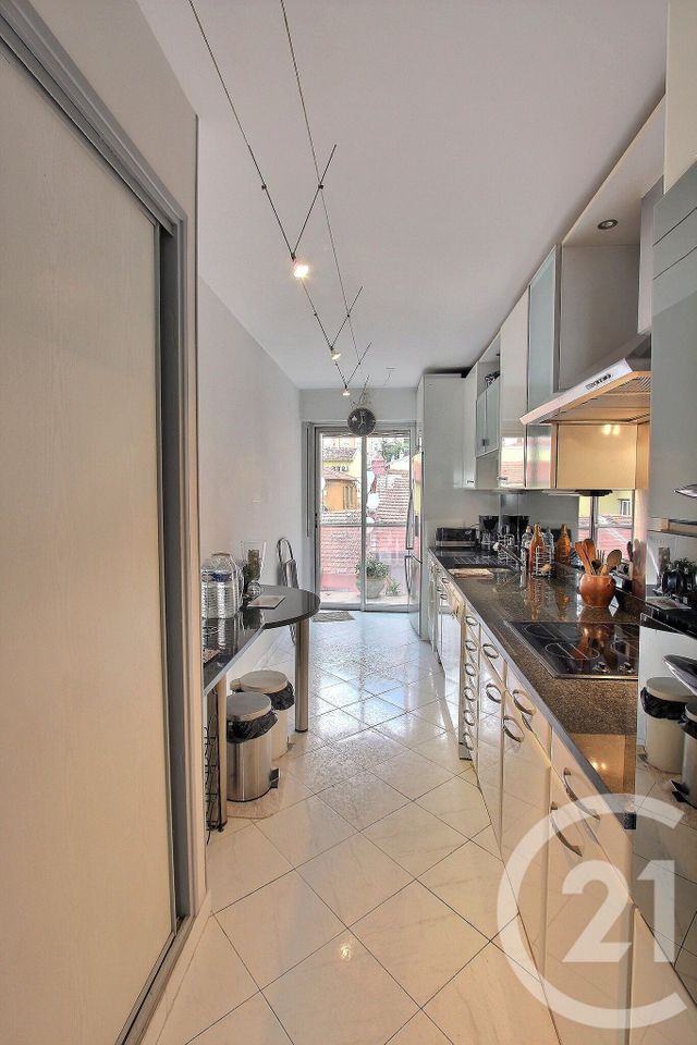 Appartement F3 à vendre - 3 pièces - 107.0 m2 - ROQUEBRUNE CAP MARTIN - 06 - PROVENCE-ALPES-COTE-D-AZUR - Century 21 Agence Gastaldy