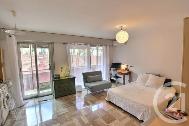 Appartement F3 à vendre - 3 pièces - 107.0 m2 - ROQUEBRUNE CAP MARTIN - 06 - PROVENCE-ALPES-COTE-D-AZUR - Century 21 Agence Gastaldy