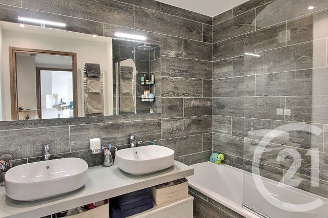 Appartement F3 à vendre - 3 pièces - 62.92 m2 - BEAUSOLEIL - 06 - PROVENCE-ALPES-COTE-D-AZUR - Century 21 Agence Gastaldy