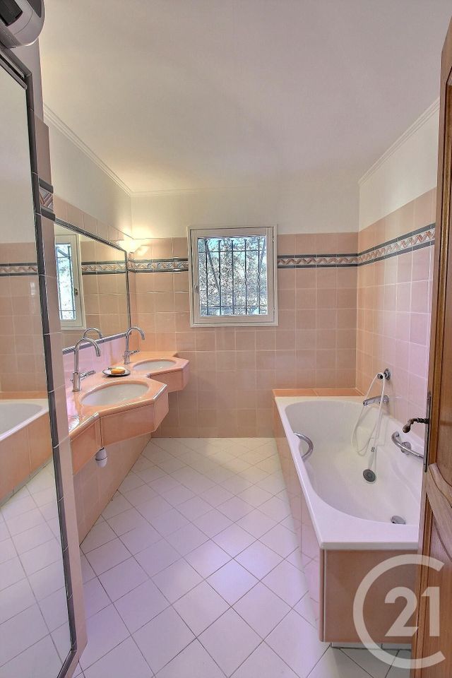 maison à louer - 4 pièces - 107.47 m2 - LA TRINITE - 06 - PROVENCE-ALPES-COTE-D-AZUR - Century 21 Agence Gastaldy