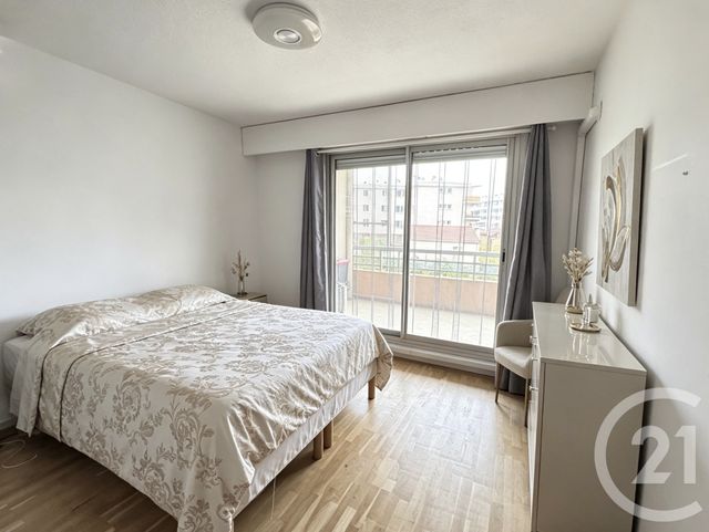 Appartement F2 à vendre - 3 pièces - 72.0 m2 - ROQUEBRUNE CAP MARTIN - 06 - PROVENCE-ALPES-COTE-D-AZUR - Century 21 Agence Gastaldy