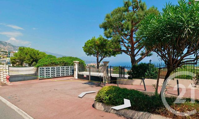 parking - CAP D AIL - 06