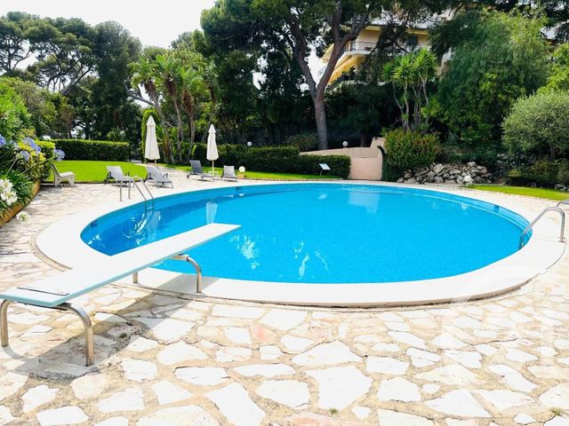 Appartement F4 à vendre - 4 pièces - 88.71 m2 - CAP D AIL - 06 - PROVENCE-ALPES-COTE-D-AZUR - Century 21 Agence Gastaldy