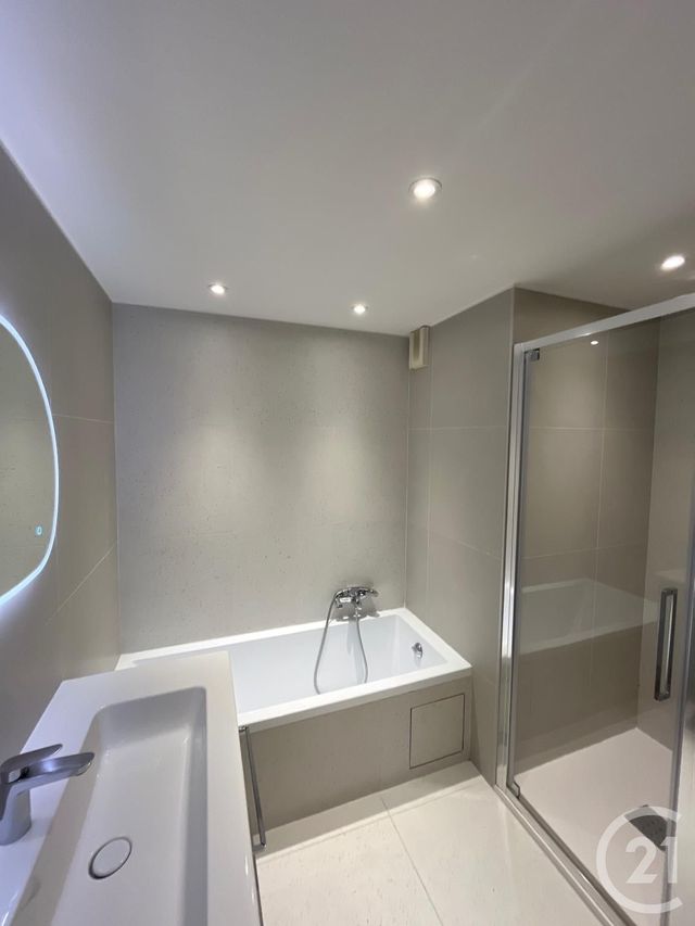 Appartement F4 à louer - 4 pièces - 77.96 m2 - CAP D AIL - 06 - PROVENCE-ALPES-COTE-D-AZUR - Century 21 Agence Gastaldy
