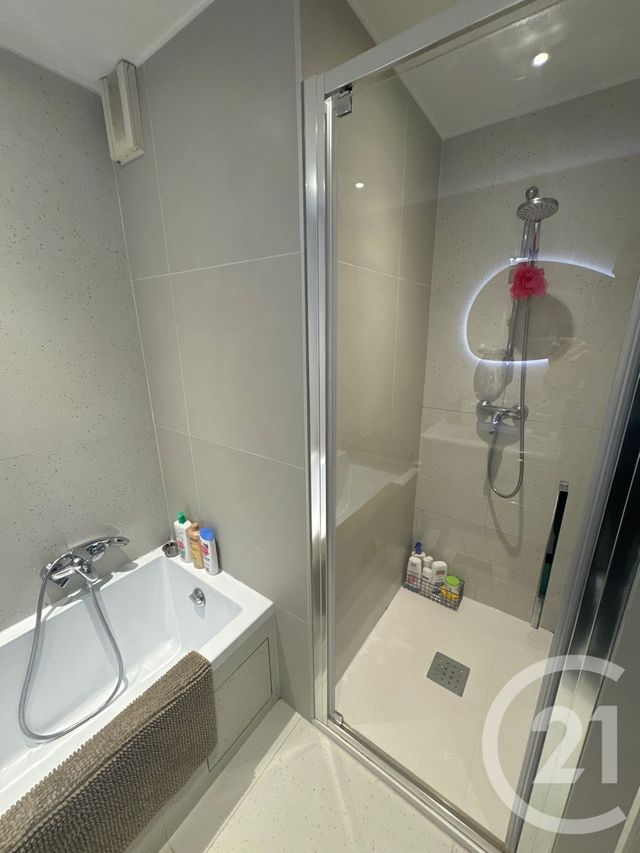 Appartement F4 à louer - 4 pièces - 77.96 m2 - CAP D AIL - 06 - PROVENCE-ALPES-COTE-D-AZUR - Century 21 Agence Gastaldy