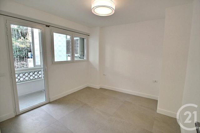Appartement F3 à louer - 3 pièces - 77.12 m2 - CAP D AIL - 06 - PROVENCE-ALPES-COTE-D-AZUR - Century 21 Agence Gastaldy