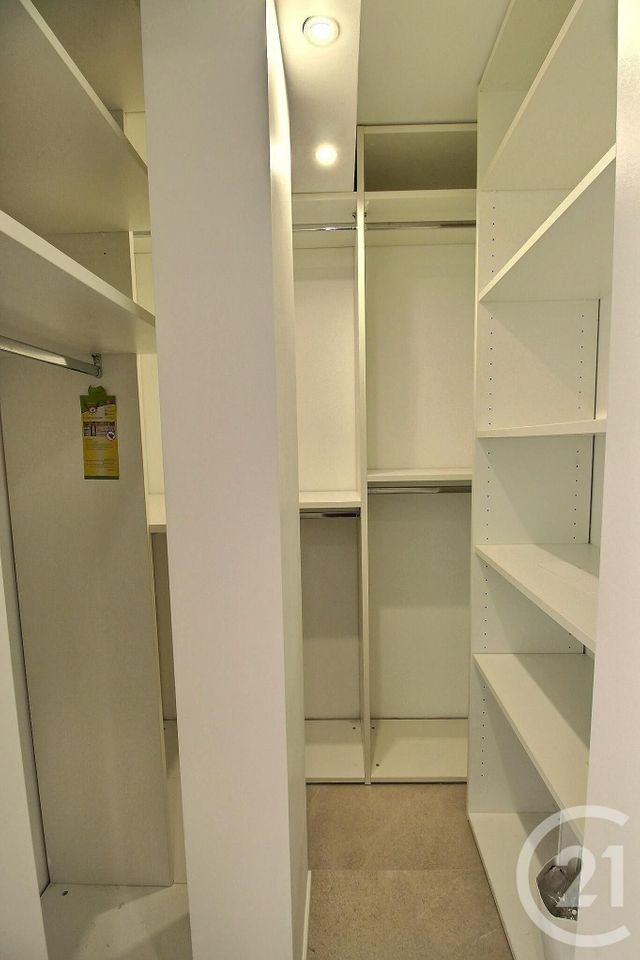 Appartement F3 à louer - 3 pièces - 77.12 m2 - CAP D AIL - 06 - PROVENCE-ALPES-COTE-D-AZUR - Century 21 Agence Gastaldy