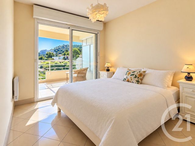 Appartement T3 à vendre - 3 pièces - 76.01 m2 - BEAUSOLEIL - 06 - PROVENCE-ALPES-COTE-D-AZUR - Century 21 Agence Gastaldy