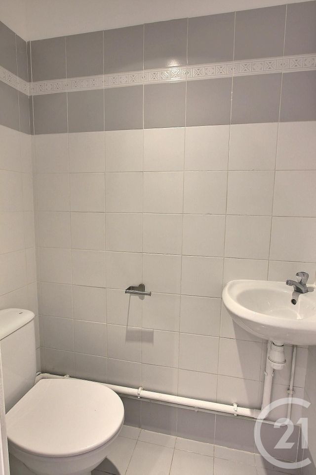 Appartement F1 à louer - 1 pièce - 27.55 m2 - CAP D AIL - 06 - PROVENCE-ALPES-COTE-D-AZUR - Century 21 Agence Gastaldy